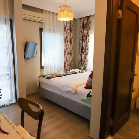 Pensionat Cunda Nesos 4*