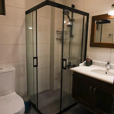 Cunda Nesos Pensionat 4*