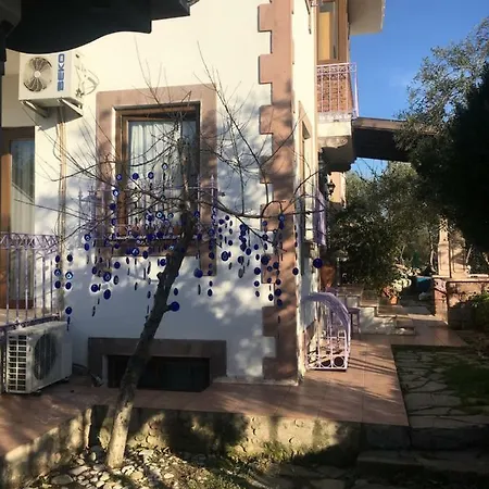 Cunda Nesos Pensionat 4*