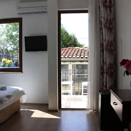 Pensionat Cunda Nesos