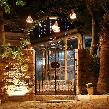 Pensionat Cunda Nesos